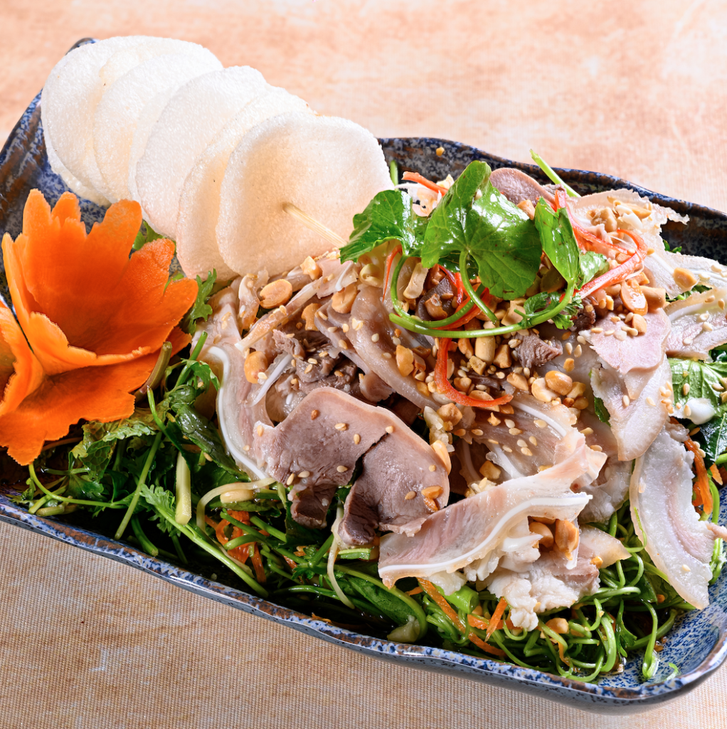 Nộm rau má kiểu Muộn Quán