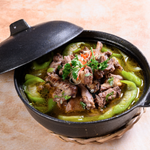 Chim câu hấp kiểu Muộn Quán