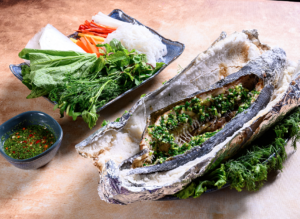 Cá quả nướng muối tuyết