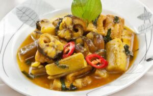 Cá Chình:Nướng,Om chuối đậu (lẩu) 1kg
