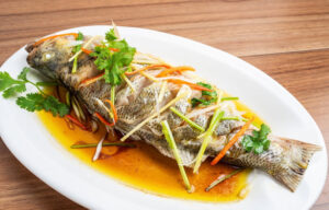 Cá Song: ăn gỏi + hấp xì dầu + canh chua