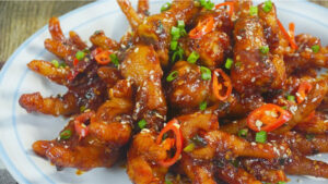 Chân gà chiên mắm