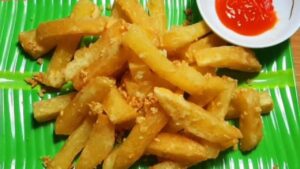 Khoai tây chiên bơ