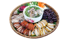Theo thời giá Lợn Mám, Lợn rừng, Tiết canh, lòng luộc, thịt hấp, thịt nướng, thịt xào lăn, thịt chân nấu nhựa mận, xương canh, măng hặc khoai sọ