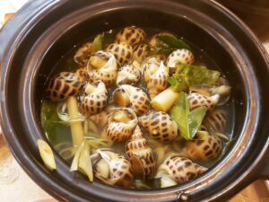 Ốc hương hấp gừng sả