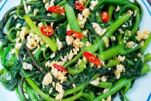 Rau mùng tơi xào tỏi