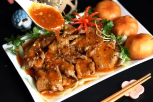 Thịt bò sốt tiêu xanh bánh bao