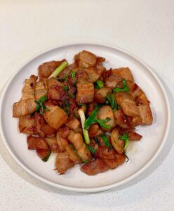 Thịt rang cháy cạnh